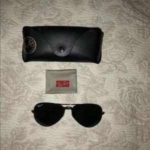 RAYBANS